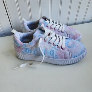 Sole Mates Womens White Blue Pink Tie Dye Inked Shoes Lace Sneakers Sz 9